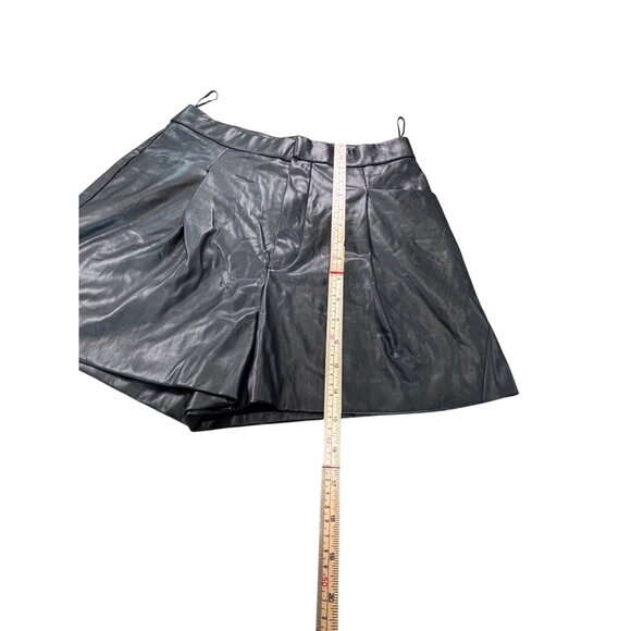 Zara Womens Faux Leather Black Pleated Skort Size M - Picture 3 of 10